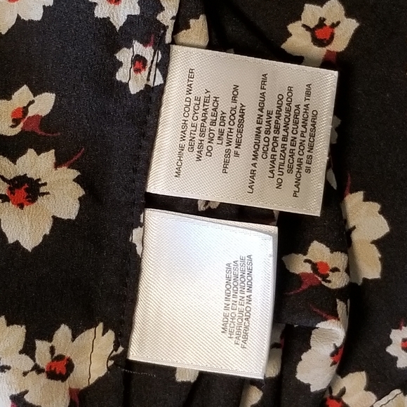 JONES NEW YORK Floral Button Down Blouse - Picture 2 of 8